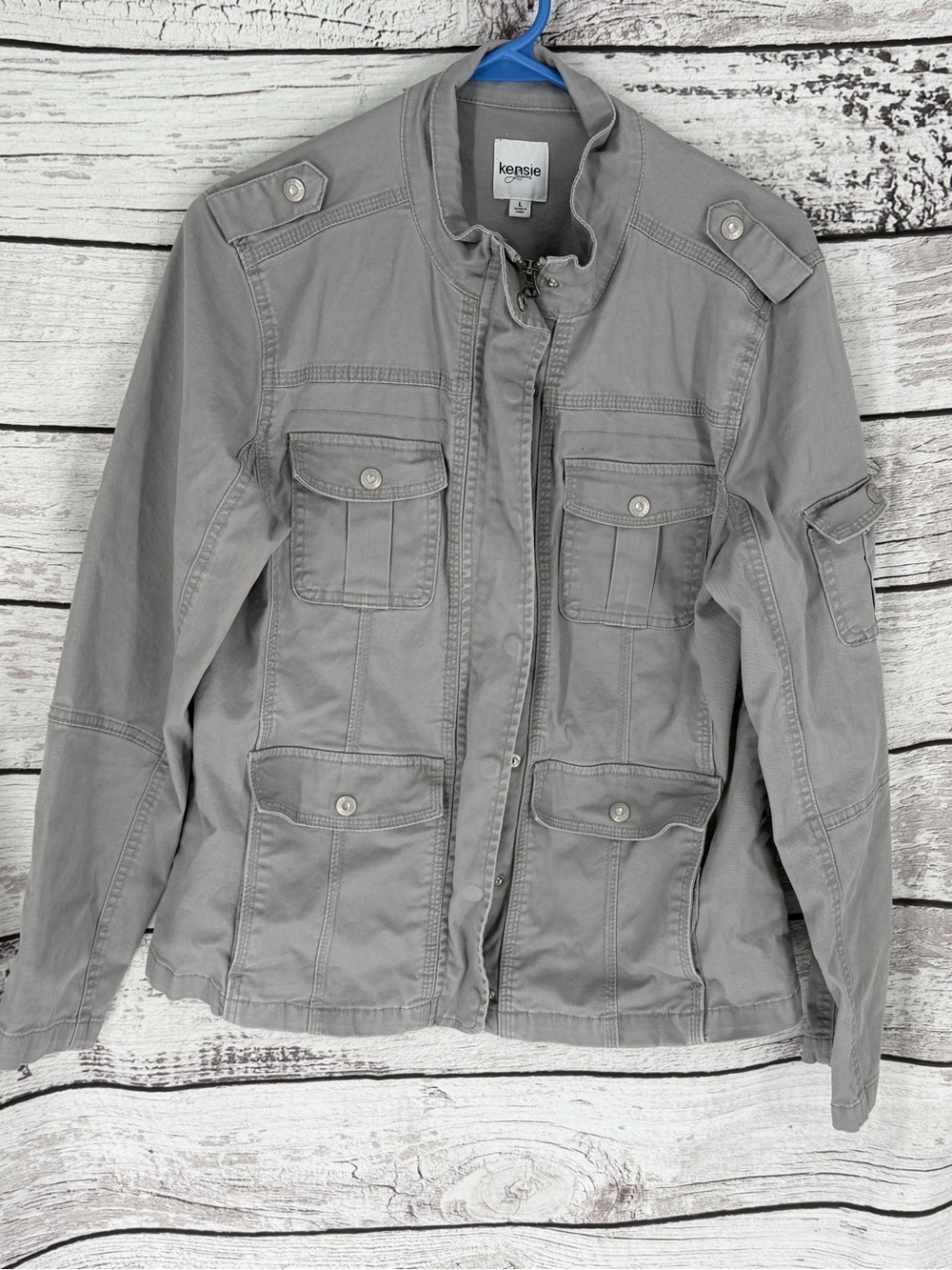 Kensie Light Gray Utility Jacket with Multi-Pocket Front